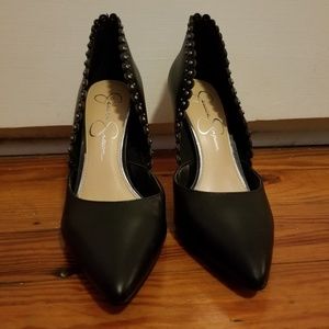 Brand new Jessica Simpson black pumps